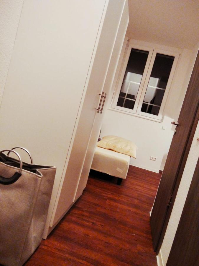 Sroom Stuttgart Flughafen Messe Leinfelden-Echterdingen Buitenkant foto